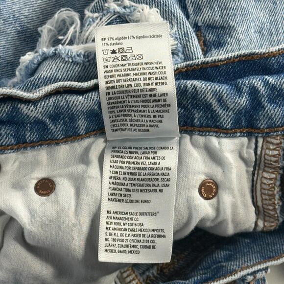 American Eagle Distressed Shorts Women Size 6 Light Blue Ripped Denim - Picture 12 of 12